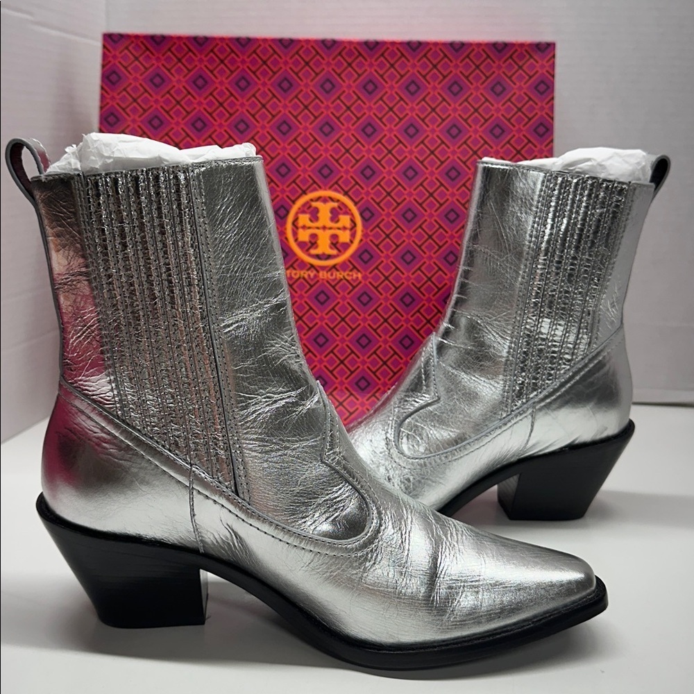 Tory Burch Western Ankle Boots Heeled Booties Leather Metallic Silver Size 8 - Picture 6 of 9